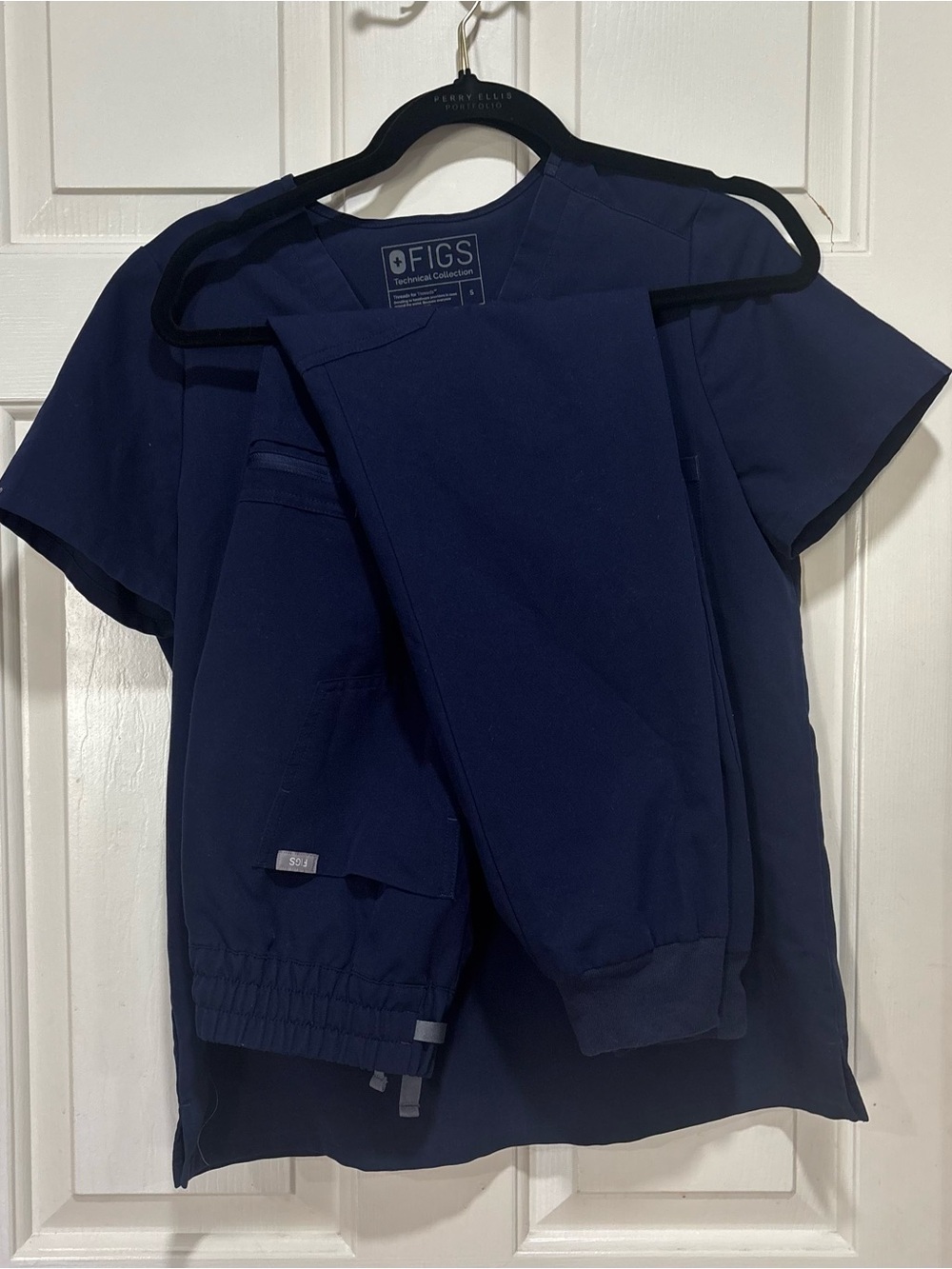 Figs Womens Navy Blue Catarina Top & Uman Relaxed Joggers in size SMALL
